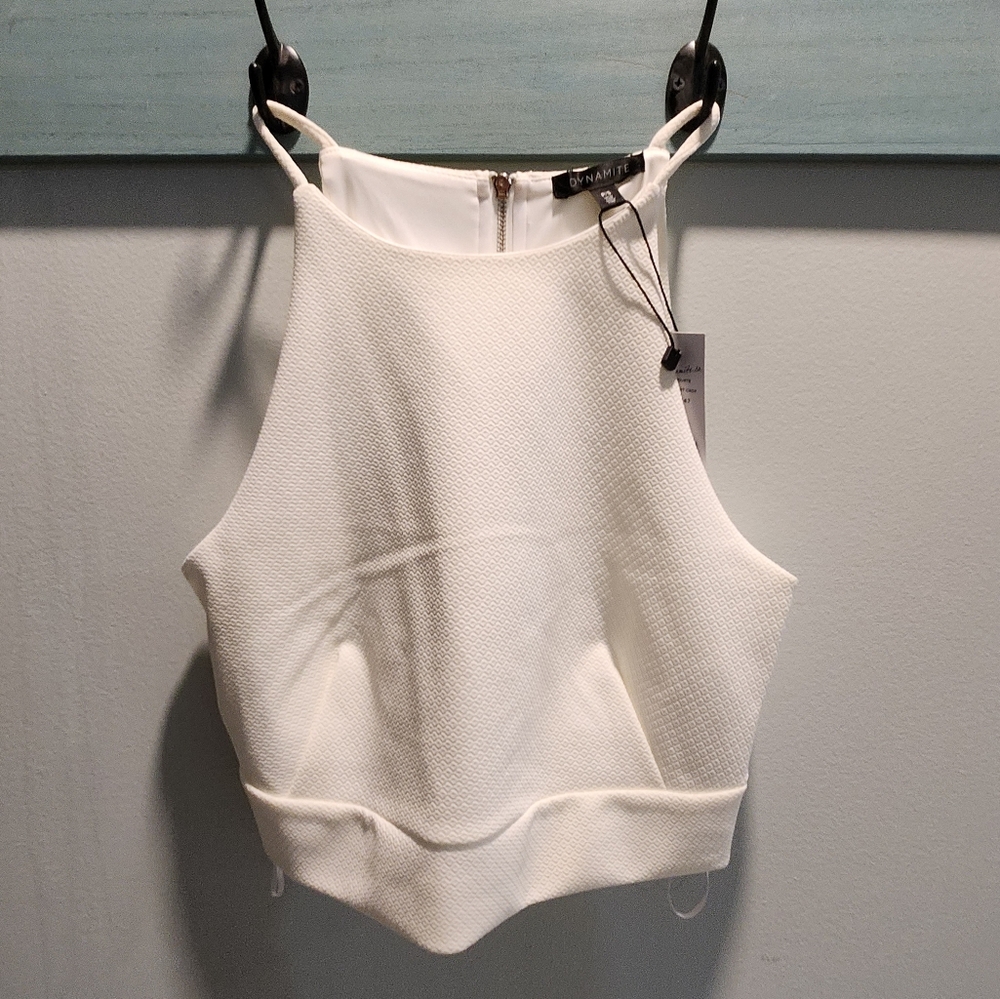 Dynamite white crop top with zipper back